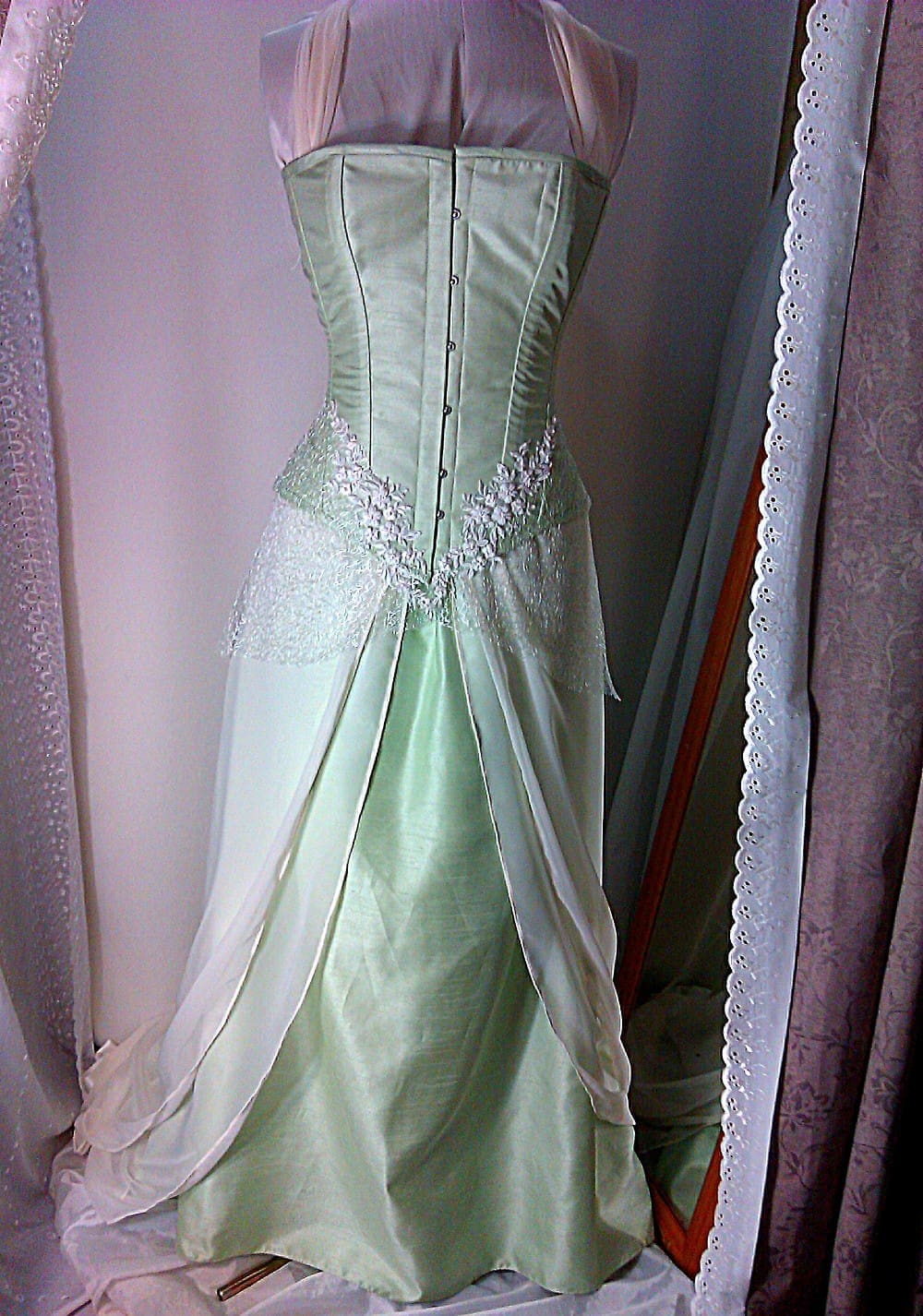 Titania - Image 2