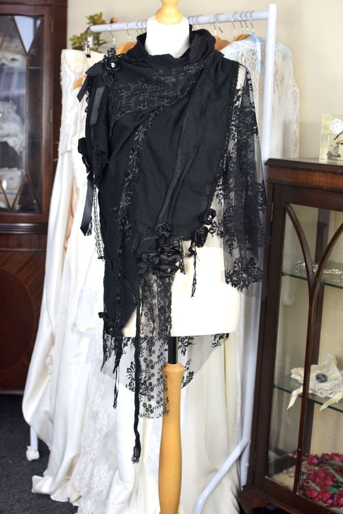 Black pashmina wrap