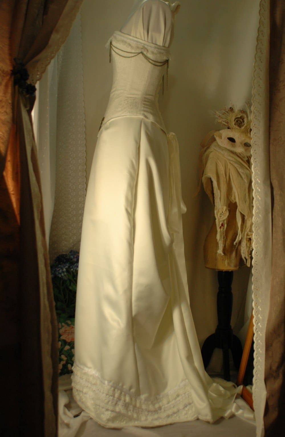 Helena - Image 4