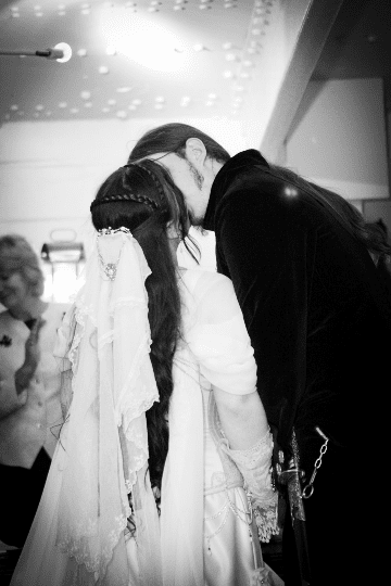 Partial veil - Image 4